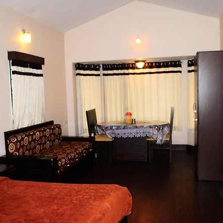 Park Corner Home Stay Coonoor Esterno foto