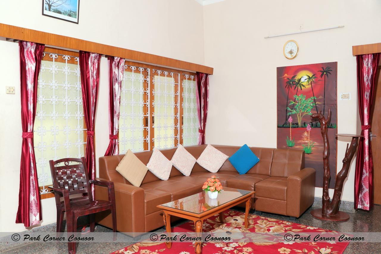 Park Corner Home Stay Coonoor Esterno foto